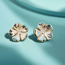 Load image into Gallery viewer, Hibiscus Earrings in 14K Gold