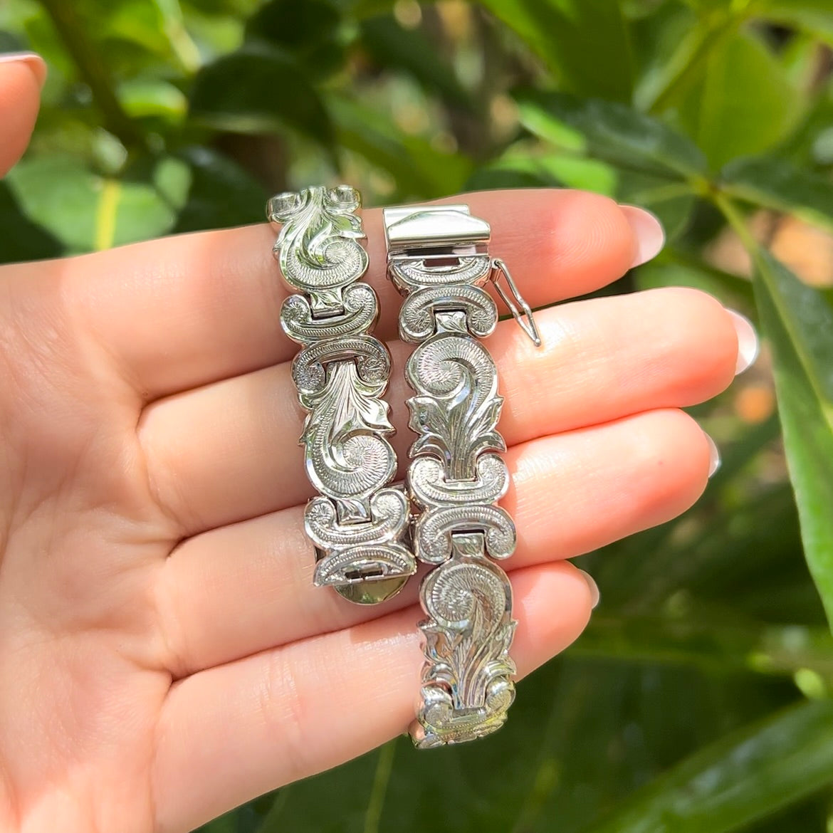 White gold hawaiian bracelet cheap