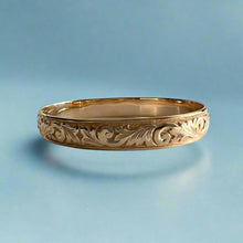 Load image into Gallery viewer, Raised Old English 10mm "Kuuipo" Hawaiian Bangle Bracelet in 14K Yellow Gold