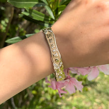 Load image into Gallery viewer, Gold Hawaiian Heirloom bracelet
