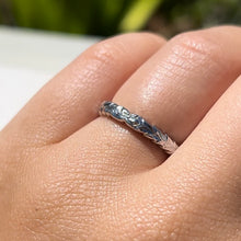 Load image into Gallery viewer, White gold 3mm Hawaiian Maile Ring