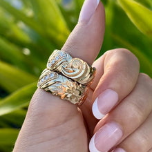 Load image into Gallery viewer, Hawaiian Nihoniho Diamond Rings in 14K Yellow Gold