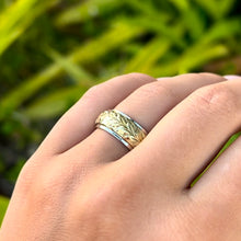 Load image into Gallery viewer, Two-Tone Maile & Plumeria 8mm Hawaiian Ring in 14K White & Green Gold