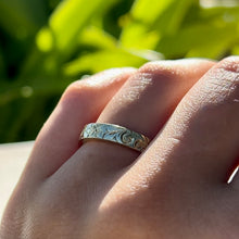 Load image into Gallery viewer, Old English & Hibiscus 4mm Flat Ring in 14K Green Gold