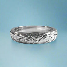 Load image into Gallery viewer, Shiny Maile with Flower 4mm Ring in 14K White Gold
