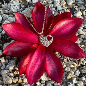 Hawaiian Flat Heart pendant with engraving