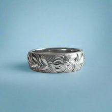 Load image into Gallery viewer, Turtle, Shiny Maile & Plumeria with Leaves 6mm Ring in 14K White Gold