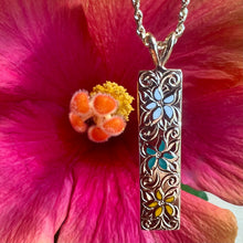 Load image into Gallery viewer, Large Puanani Three Flower Pendant in 14K Yellow Gold