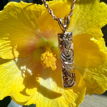 Load image into Gallery viewer, Hawaiian Jewelry Engraved Pendant with Hibiscus and Old English scroll
