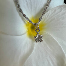 Load image into Gallery viewer, Gold Hawaiian Plumeria charm pendant