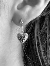 Load image into Gallery viewer, Hawaiian Heart Earring with engraving
