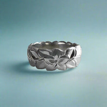 Load image into Gallery viewer, Scalloped Shiny Maile & Hibiscus 8mm HawaiianRing in 14K White Gold in size 7 1/2