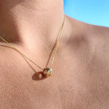 Load image into Gallery viewer, Scalloped Bead Pendant with Shiny Maile