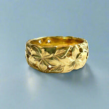 Load image into Gallery viewer, Pukalani Filigree 8mm Flower Ring in 14K Green Gold