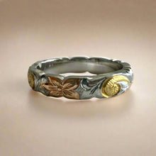 Load image into Gallery viewer, Tri-Color Scalloped Haku Lei 4mm Ring in Gold and Platinum
