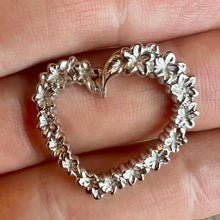 Load image into Gallery viewer, Hawaiian Heart Pendant in White Gold