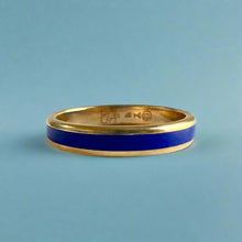 Load image into Gallery viewer, Ali'i 4mm Ring Band in 14K Yellow Gold in size 10