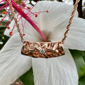 Hawaiian Lei Pendant with diamond
