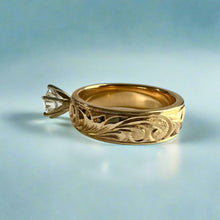 Load image into Gallery viewer, Kaimana Kula Old English & Hibiscus 6mm Solitaire Ring with Cubic Zirconia in 14K Yellow Gold in size 8 1/4