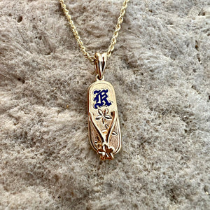 Hawaiian Slipper pendant in gold 