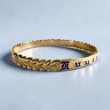 Load image into Gallery viewer, Shiny Maile & Hibiscus 8mm "Kuuipo" Bangle Bracelet in 14K Yellow Gold in size 7 3/4