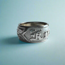 Load image into Gallery viewer, Raised Two-Tone Maile and Plumeria with Leaves 10mm "Kuuipo" Ring in 14K White & Pink Gold