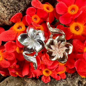 Hawaiian Jewelry flower pendants 