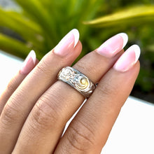 Load image into Gallery viewer, Tri-Color Hawaiian Haku Lei 8mm Ring in 14K Gold