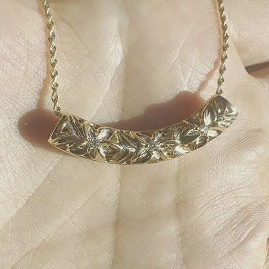 Hawaiian Lei filigree pendant with flowers and diamonds