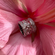 Load image into Gallery viewer, Hawaiian Bead with flowers and Maile engraving and diamonds border
