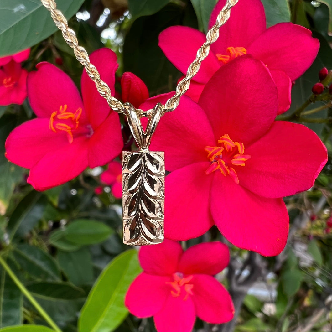 Hawaiian Shiny Maile Pendant in 14K Yellow or Pink Gold