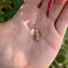 Load image into Gallery viewer, Three Small Plumeria Hawaiian Vertical Pendant in 14K Yellow Gold
