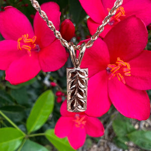 Hawaiian heirloom pendant with Maile engraving