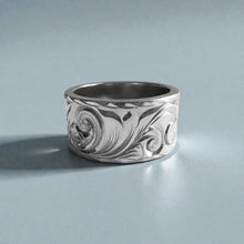 Load image into Gallery viewer, Hibiscus Kiss Design with Old English 10mm Flat Ring in 14K White Gold
