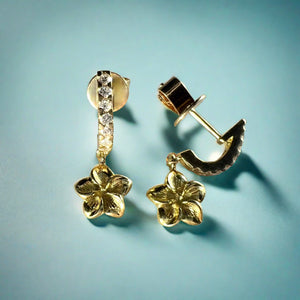 Diamonds & Plumeria flowers Earrings in 18K Gold