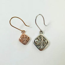 Load image into Gallery viewer, Small &amp; Medium Quilt Old English Dangle Earrings in 14K Gold 
