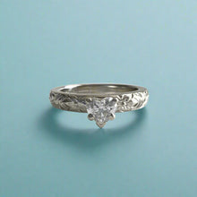 Load image into Gallery viewer, Kaimana Kula Old English &amp; Hibiscus 3mm Solitaire with Heart Diamond in 14K White Gold in size 4
