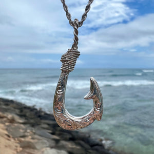 Large, Medium or Small Old English Engraved Makau (Hawaiian Fish Hook) Pendant in 14K Yellow, White or Pink Gold Small 14K Pink Gold