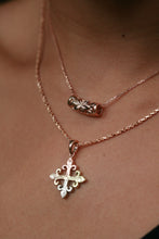 Load image into Gallery viewer, Gold Hawaiian Pendants on woman&#39;s neck
