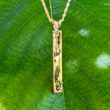 Load image into Gallery viewer, 6mm &quot;Kuuipo&quot; Hawaiian Name Pendant w/ Shiny Maile in 14K Yellow Gold

