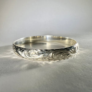 Hawaiian engraved bracelet in Sterling Silver