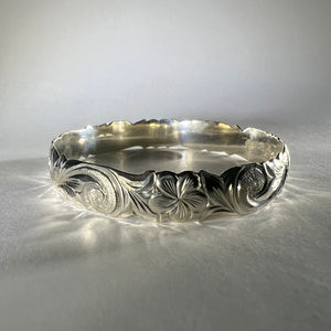 Hawaiian Sterling Silver Bracelet with flowers