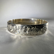 Load image into Gallery viewer, Hawaiian 15mm Old English with Hibiscus and Plumeria Sterling Silver Bracelet
