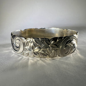Extra Wide Hawaiian Bangle Bracelet with Flowers and Engraving