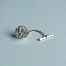 Load image into Gallery viewer, Filigree scroll Tie Tac with chain in 14K White Gold
