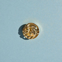 Load image into Gallery viewer, Filigree Scroll Tie Tac in 14K Yellow Gold

