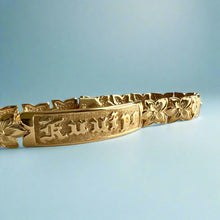 Load image into Gallery viewer, Hibiscus 10mm Raised &quot;Kuuipo&quot; Hawaiian Link Bracelet in 14K Yellow Gold
