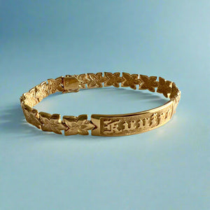 Hibiscus 10mm Raised "Kuuipo" Hawaiian Link Bracelet in 14K Yellow Gold
