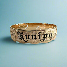 Load image into Gallery viewer, Pukalani 18mm Filigree &quot;Kuuipo&quot; Hawaiian Bangle Bracelet in 14K Yellow Gold
