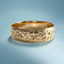 Load image into Gallery viewer, Plumeria with Leaves 15mm Hawaiian Bangle Bracelet in 14K Yellow Gold
